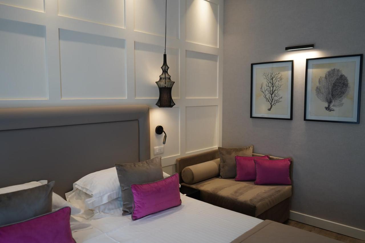 Hotel Lungomare Riccione Buitenkant foto